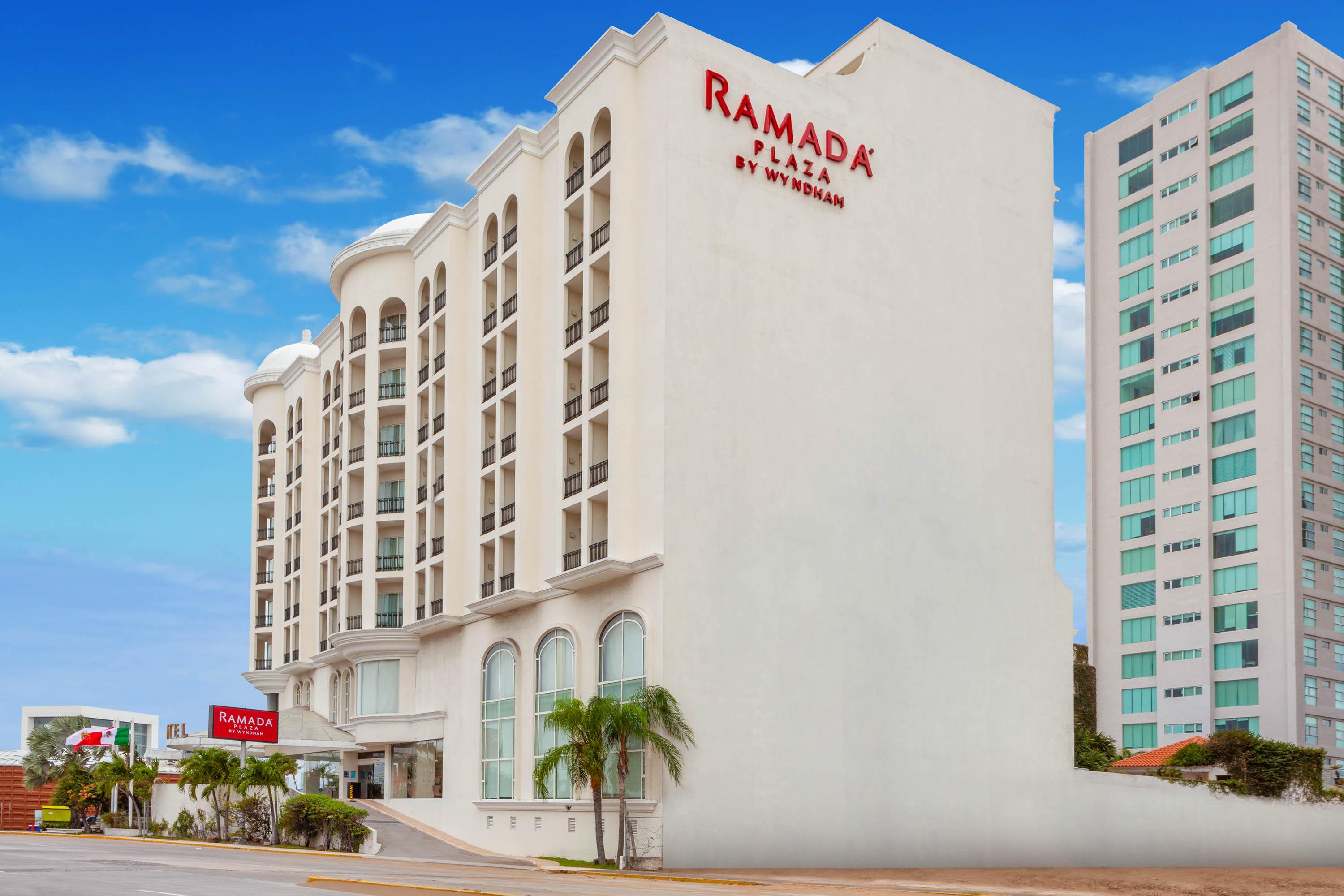 Ramada Plaza By Wyndham Veracruz Boca Del Rio Exteriör bild
