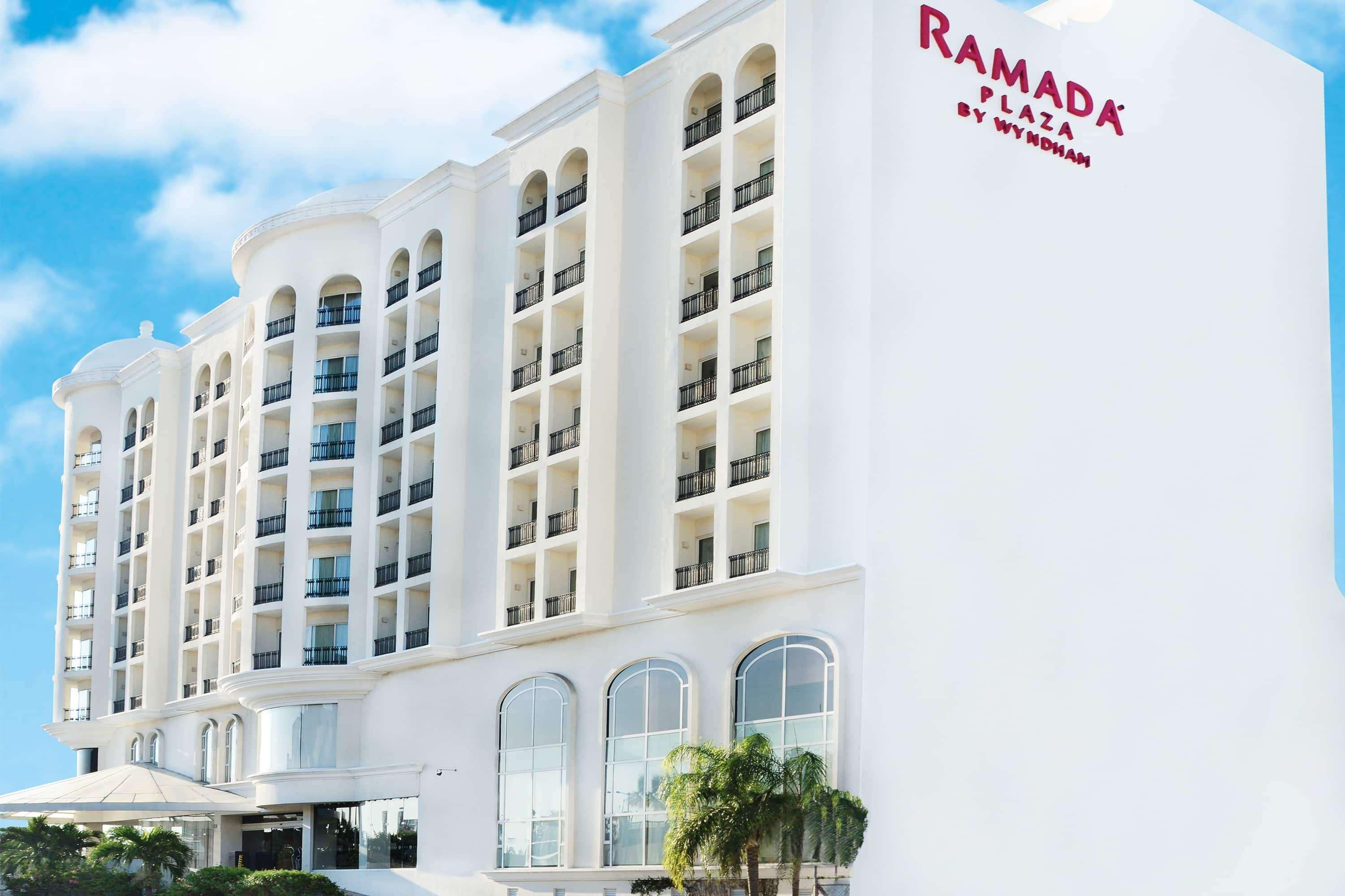 Ramada Plaza By Wyndham Veracruz Boca Del Rio Exteriör bild