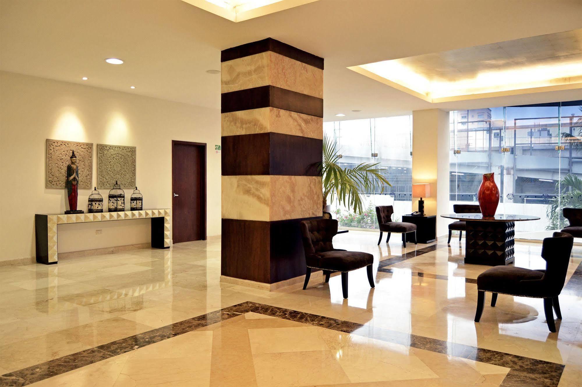 Ramada Plaza By Wyndham Veracruz Boca Del Rio Exteriör bild